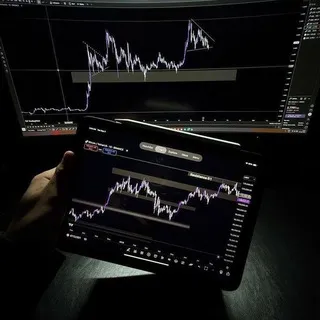 FREE SIGNALS PR0